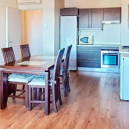 3 Bedroom Nice Apartment In Canet En Roussillon Exterior foto