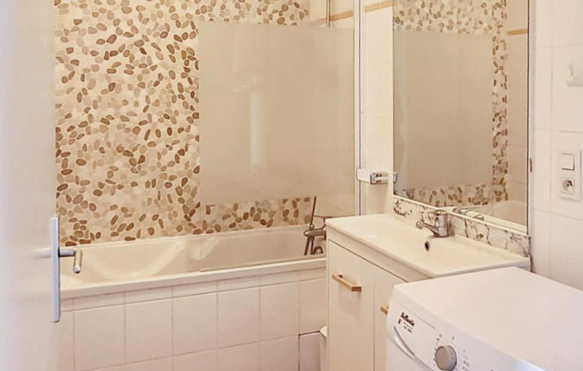 3 Bedroom Nice Apartment In Canet En Roussillon Exterior foto