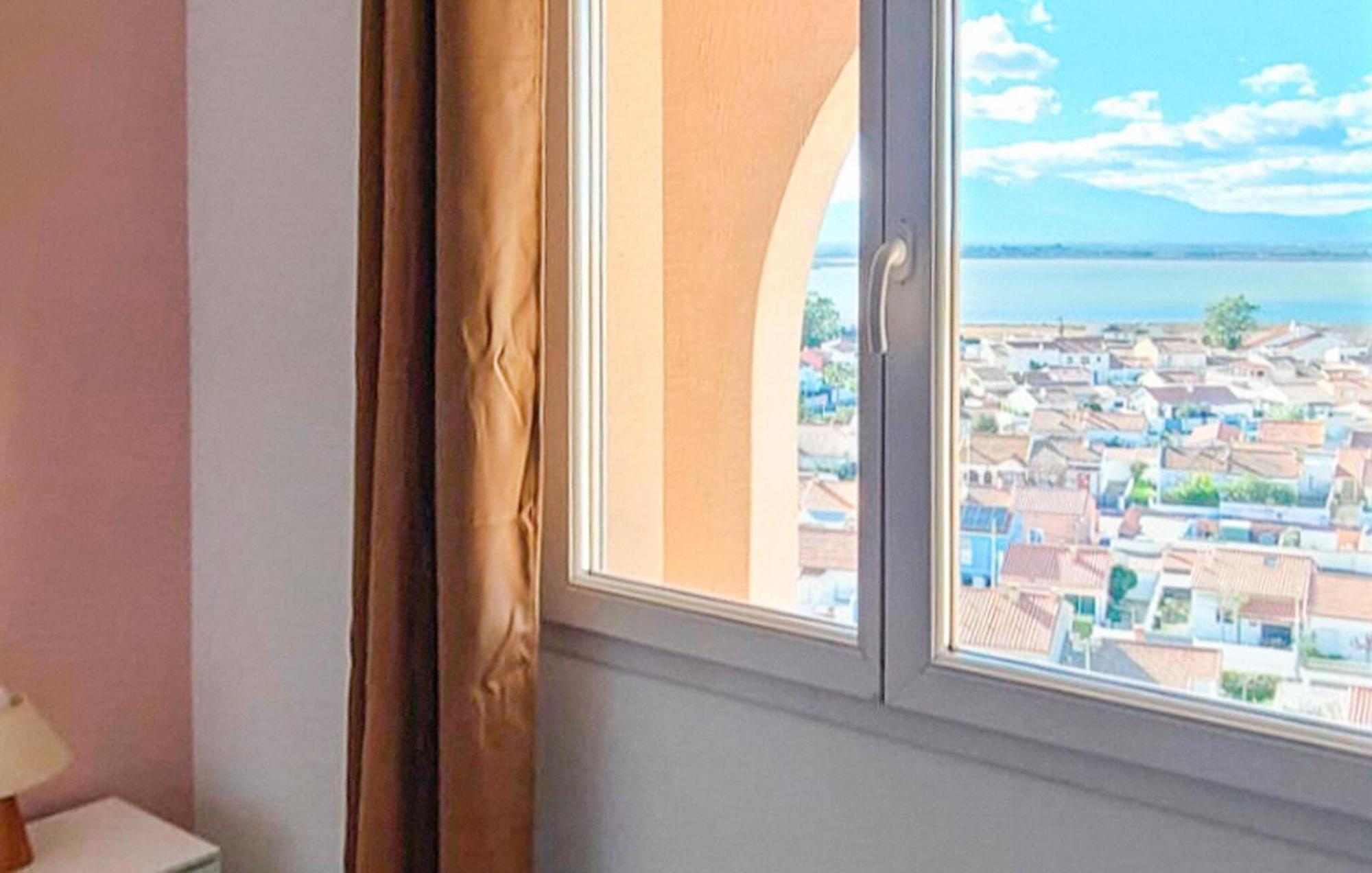 3 Bedroom Nice Apartment In Canet En Roussillon Exterior foto